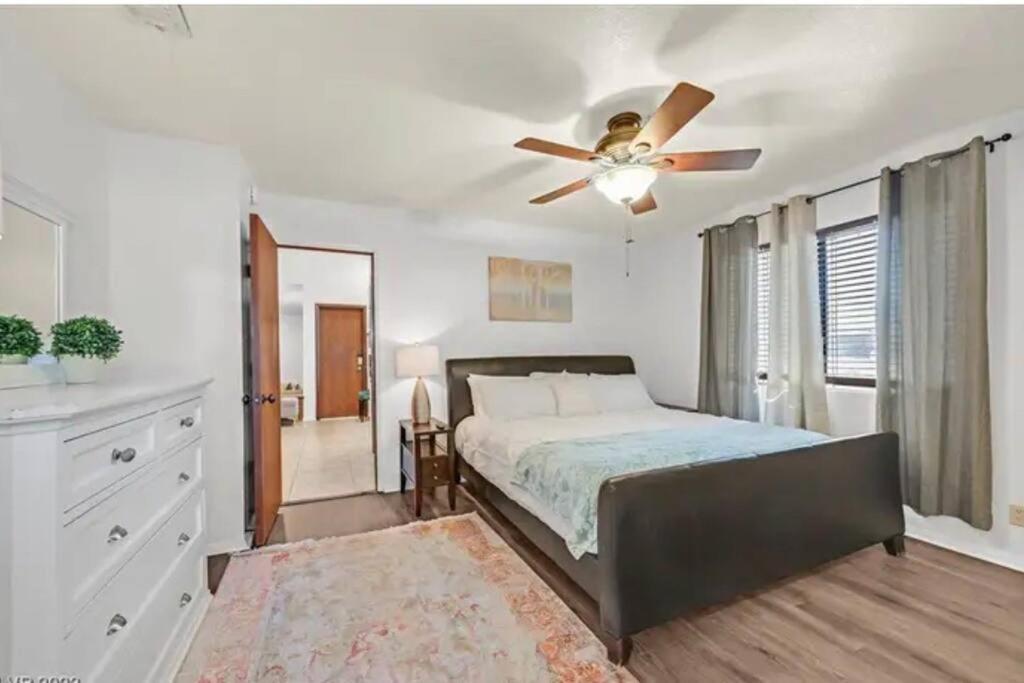Villa Beautiful Oasis With Rv Or Boat Parking Henderson Esterno foto